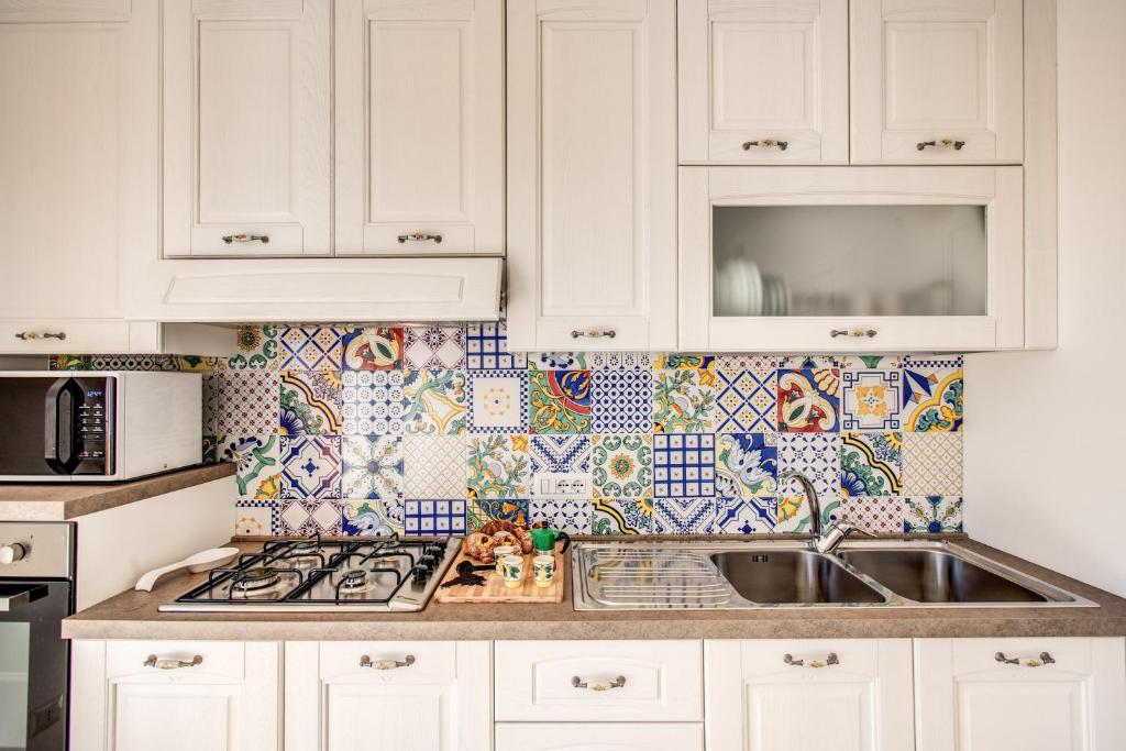 MEDITERRANEAN HOUSE - 3