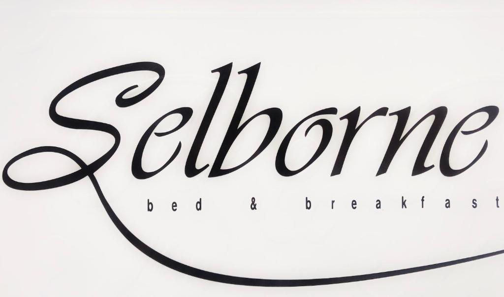 Selborne Bed and Breakfast — Hotel in East London