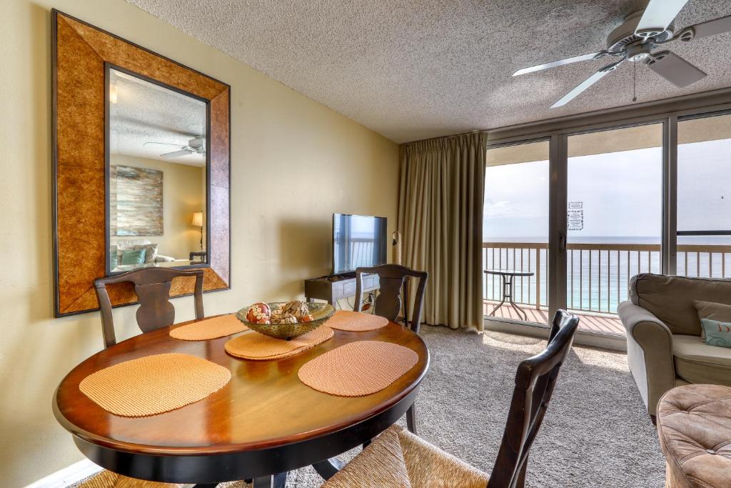 One Bedroom Apartment