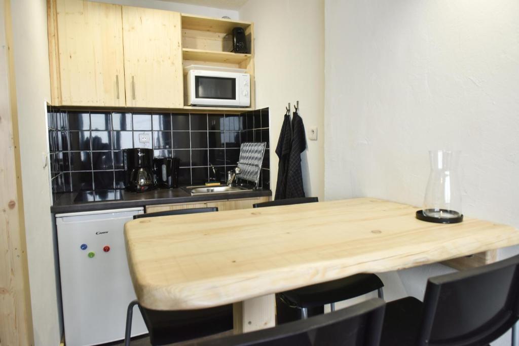 Studio 4 personnes fraichement rénové au pied des pistes à Valfréjus - 2