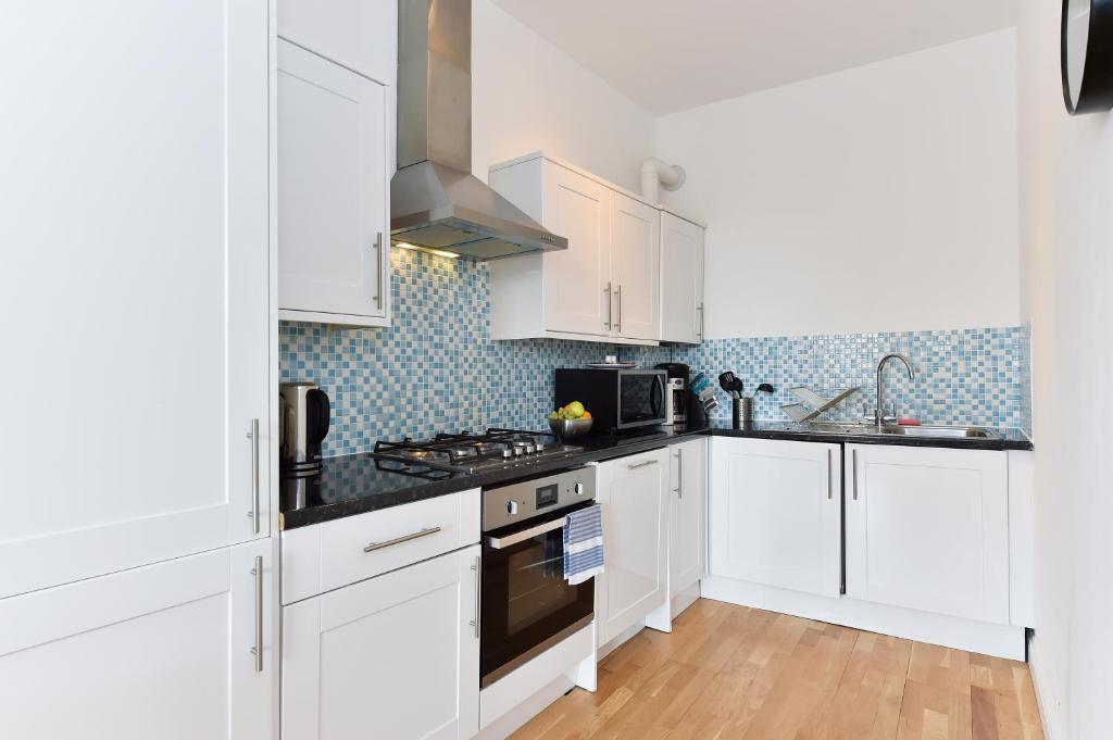 Regents Canal Apartments photo