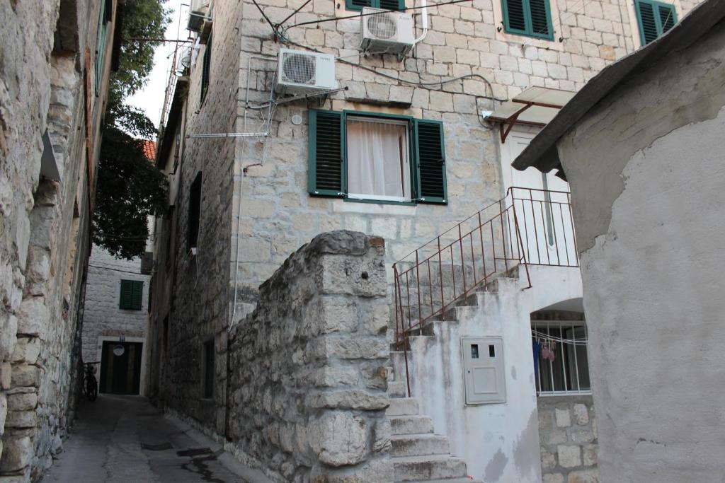 Apartment Petra in the center of the Split photo