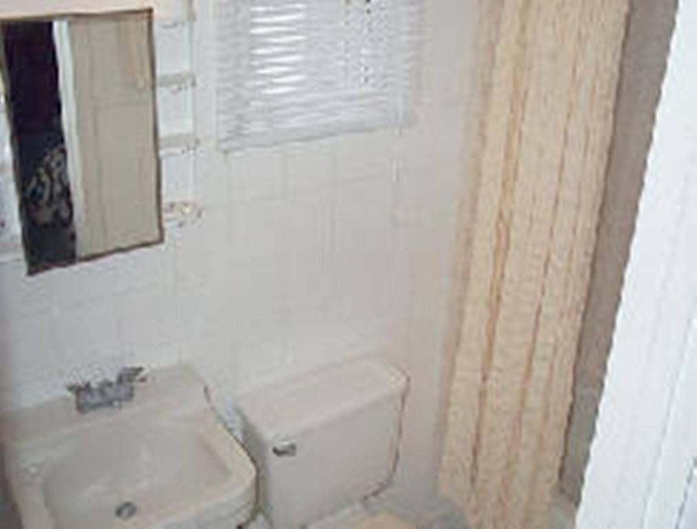 Johnstown Motel photo