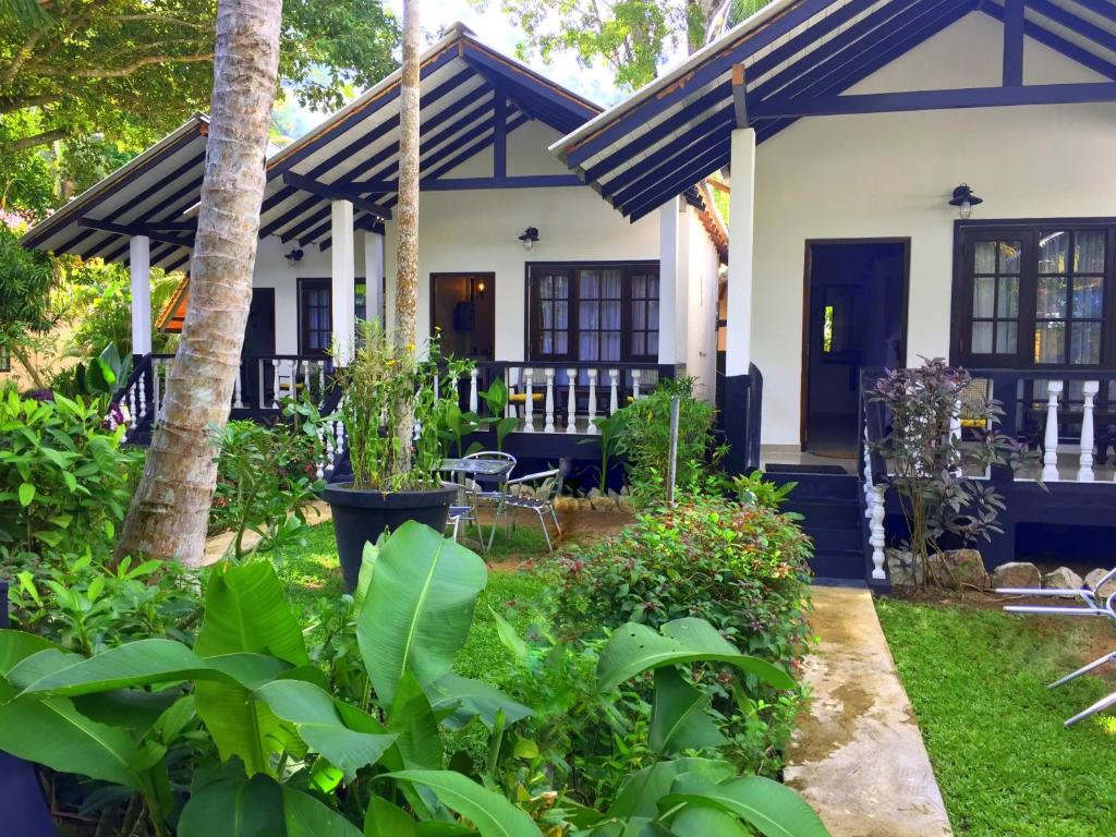 Hotel Flower Garden, Unawatuna 2024 Updated Prices, Deals