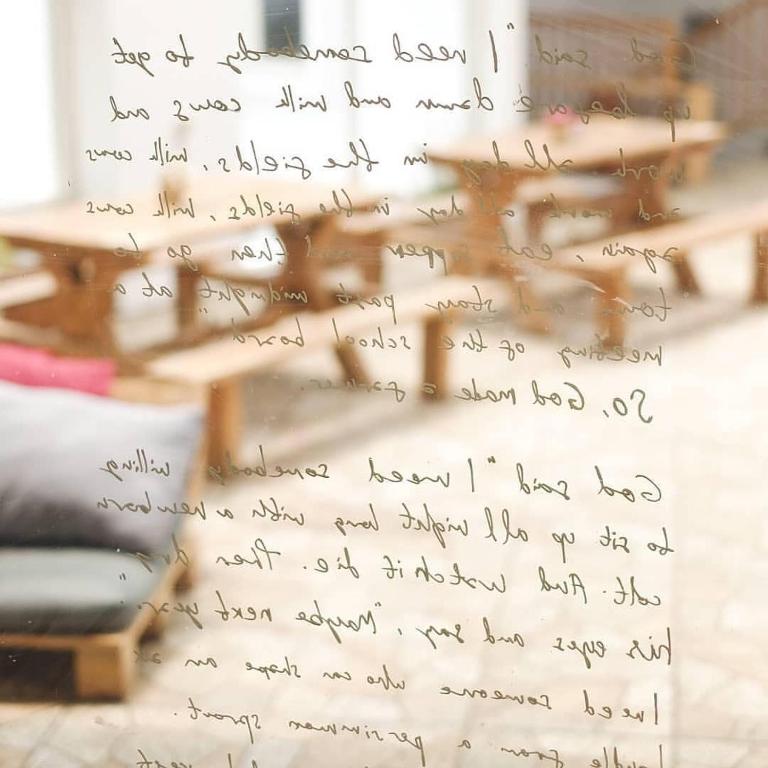 Shared lounge/TV area