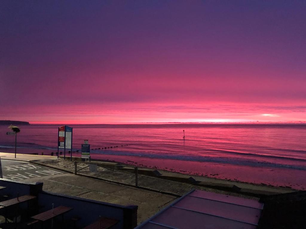Beach, Somerton Lodge in Isle of Wight