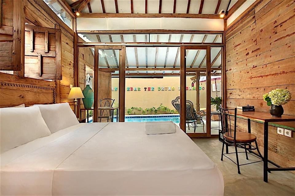 Villa Joglo Batu Belig photo