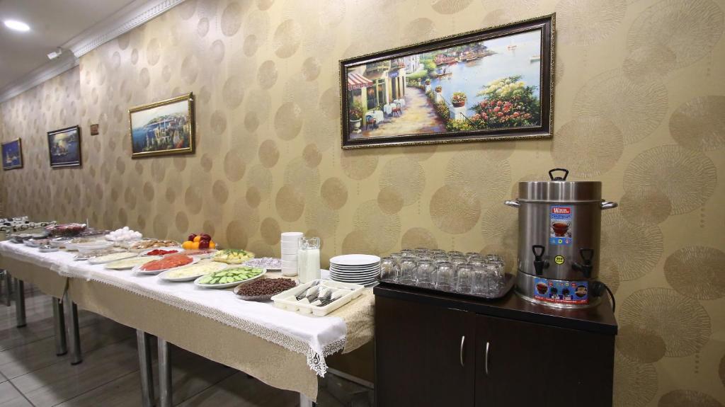 Fly Hotel photo