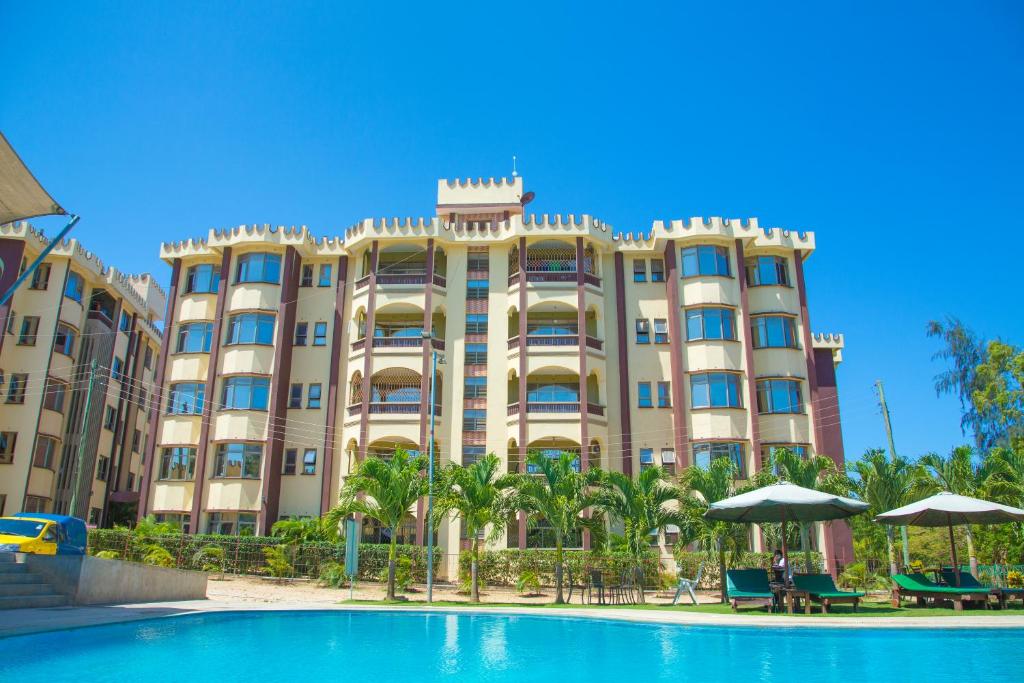 Flamingo Beach Resort & Spa in Shanzu, Kenya - 100 reviews, price from