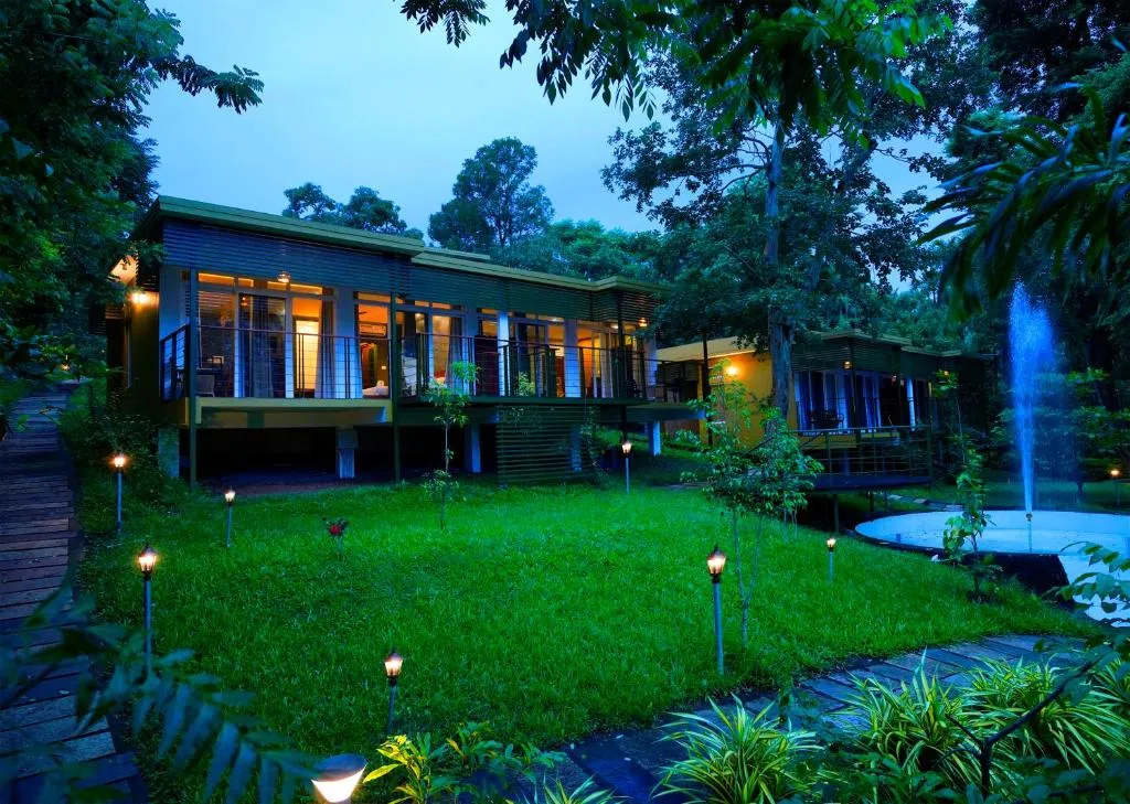 Kuruva Island Resort And Spa - By KABINI BREEZE, Wayanad，位于玛纳多迪的酒店