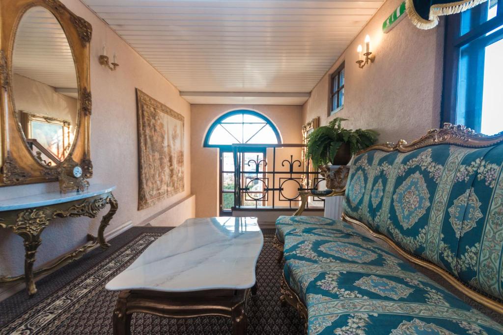 Vikerkaare Villa photo
