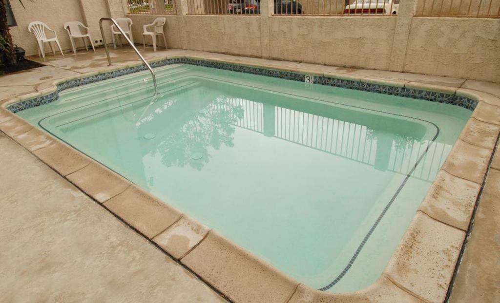 Regency Inn photo