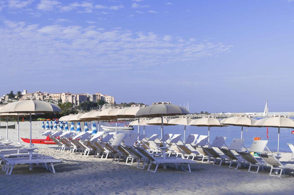 Hotel Tirreno — Beach in Parghelia, Calabria