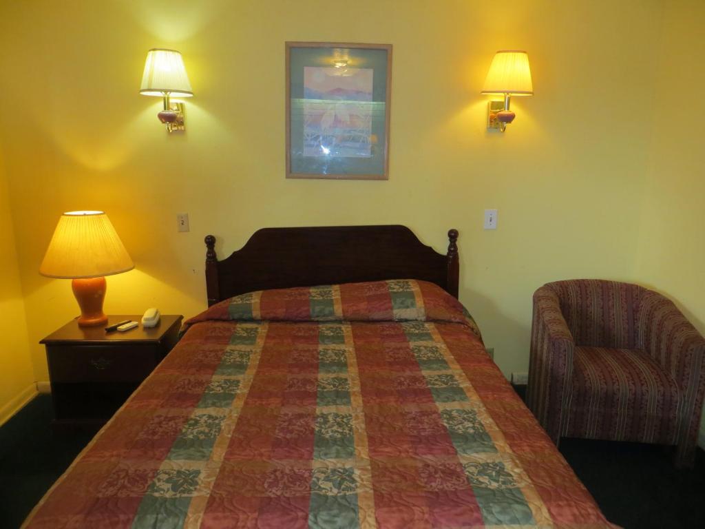 Cottonwood Inn photo