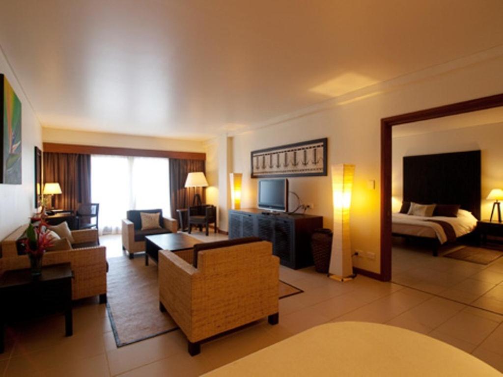 所罗门其塔诺曼达纳酒店 (Solomon Kitano Mendana Hotel)