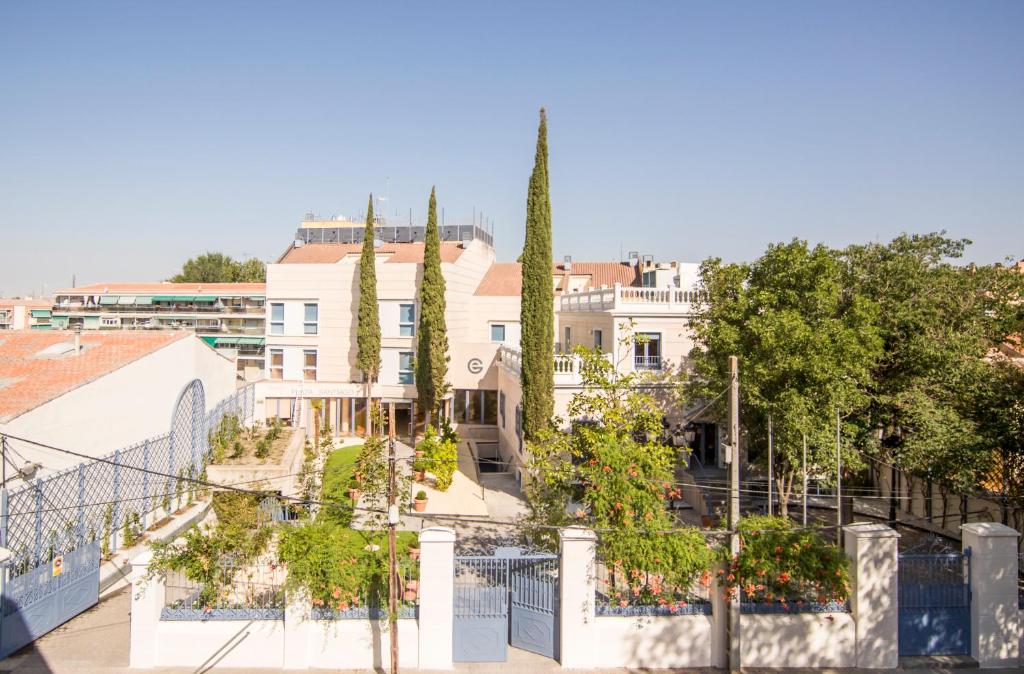 Apartamentos Plaza de Santiago - Estudios Turisticos - 1 LLAVE — Hotel in Madrid