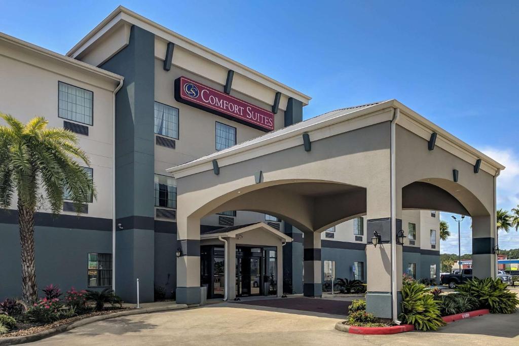 Comfort Suites photo