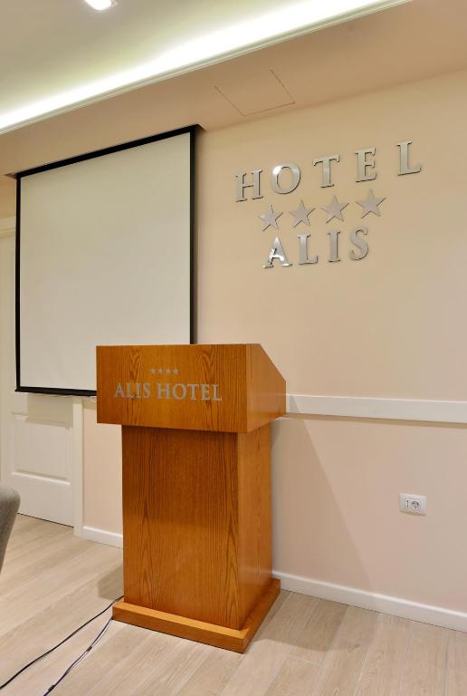Alis Hotel photo