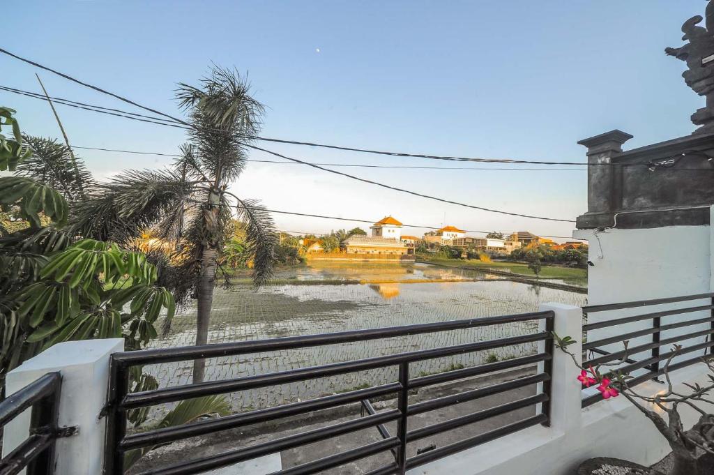 Ricefield View 4 Bdrm Villa Rindik