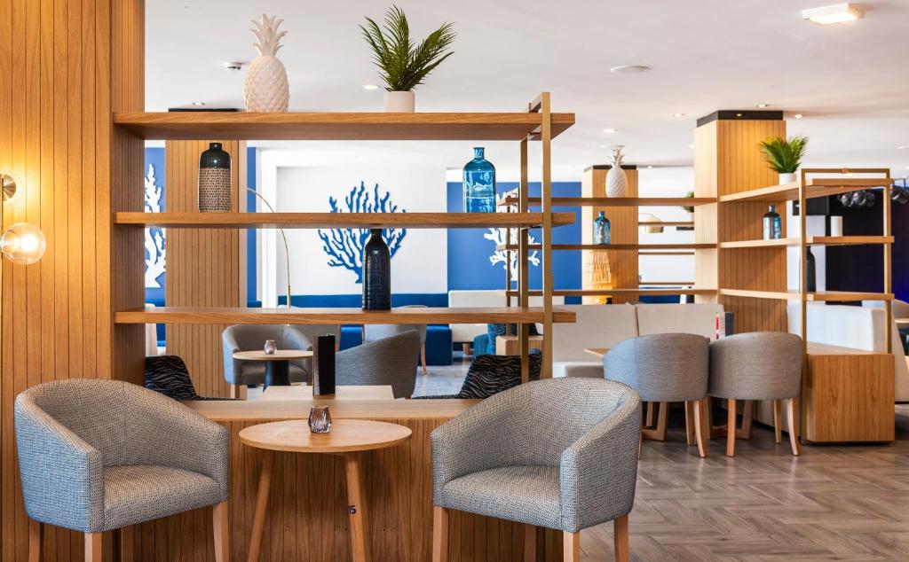 Globales Don Pedro - Adults Only — Restaurant & bars in Puerto Pollensa, Balearic Islands