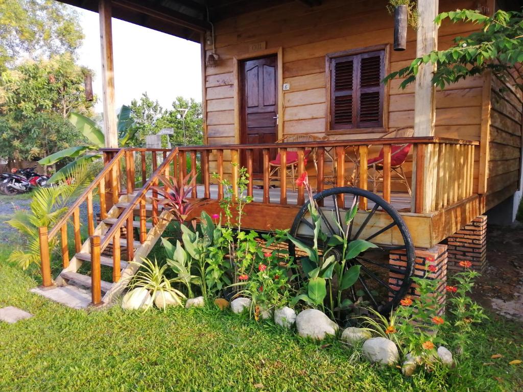 The Hidden Oasis Bungalows photo