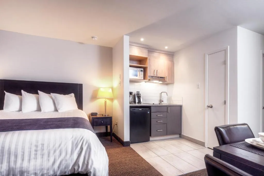 Hotel Vacances Tremblant, hotel in Mont-Tremblant