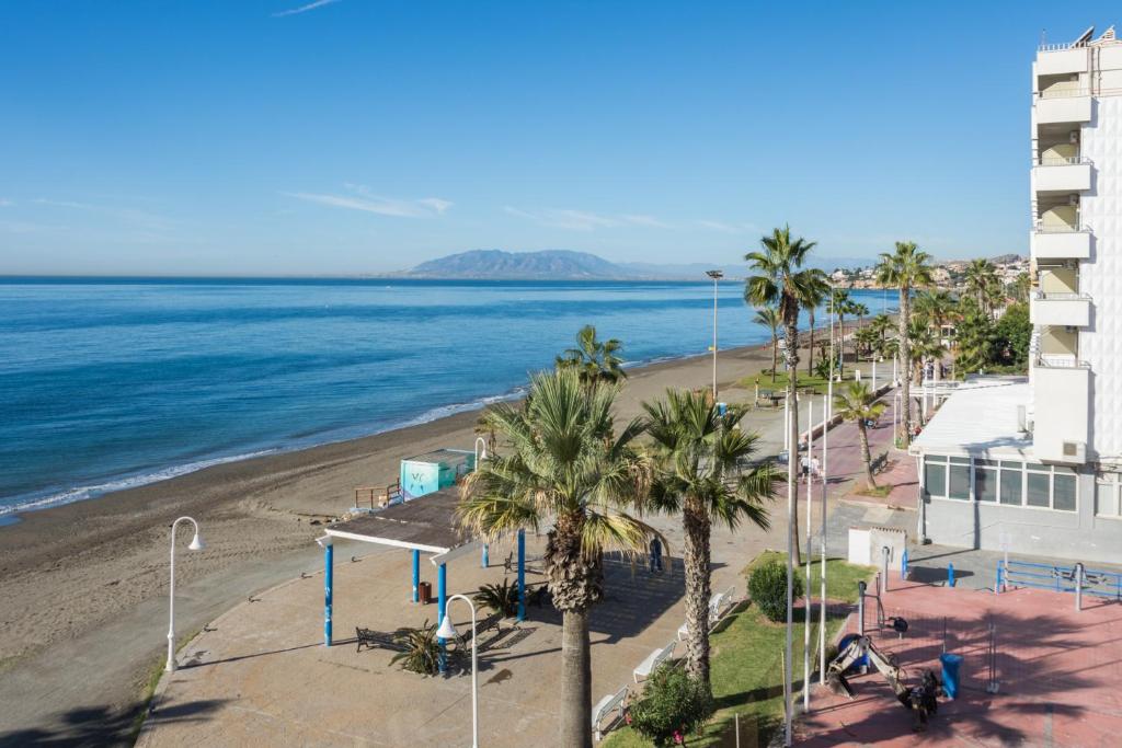 COMFORTABLE, CLOSE TO THE BEACH, POOL, NEW, PADDLE, Rincón de la Victoria