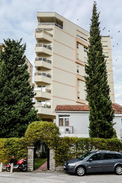City Montesun apartments - 1