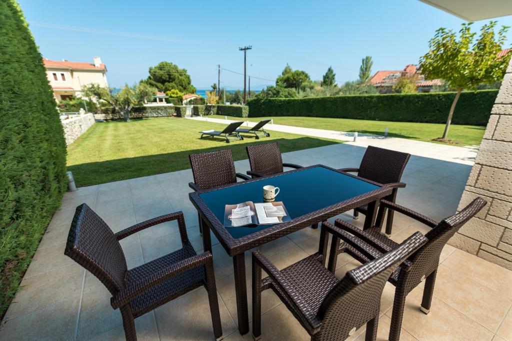 Beach Villa Ergopoli photo