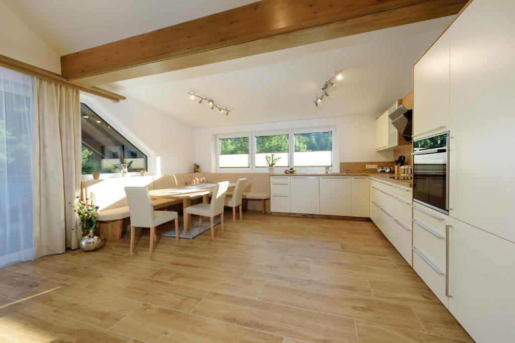 Appartement Mayrhofer - Ferienwohnungen - 2