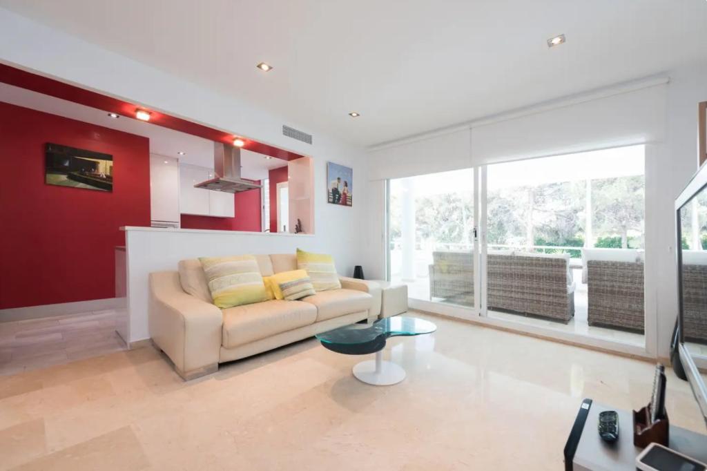 Charming 2 Bedroom Trocadero Arena area - 4