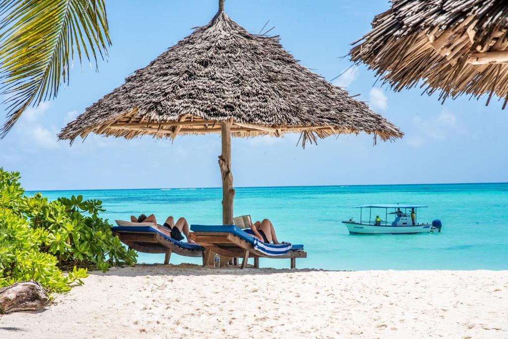 Pongwe Beach Hotel photo