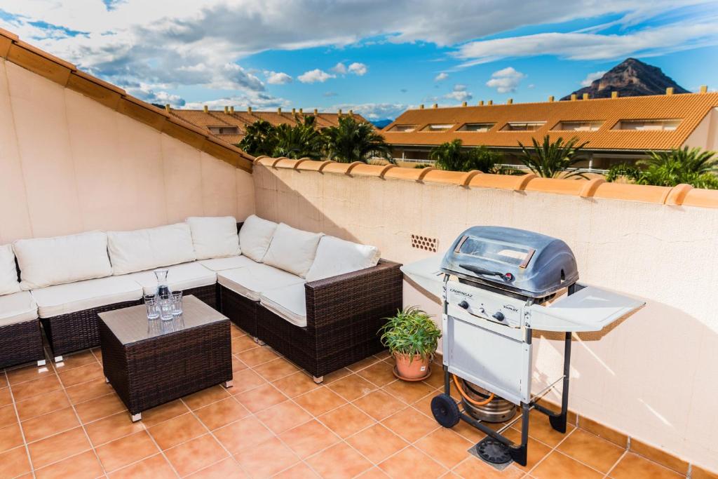 Golden Gardens Duplex Apartment Javea Arenal by Rock Rentals - 4