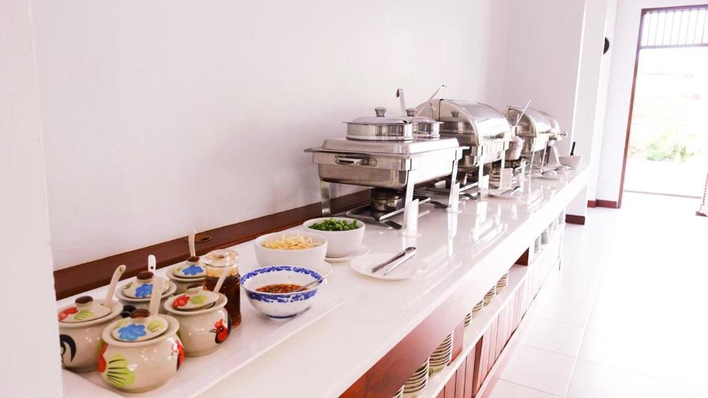 อาหารและเครื่องดื่ม