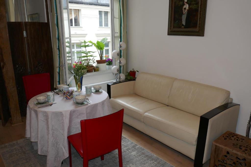 Appartment near Louvre, central - 2