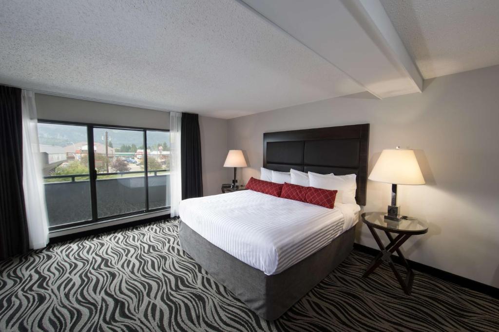 SureStay Hotel by Best Western Castlegar Photo 24