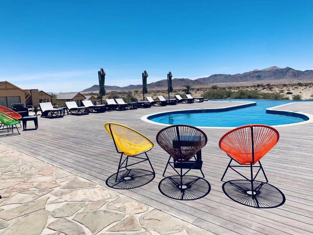 スイミングプール