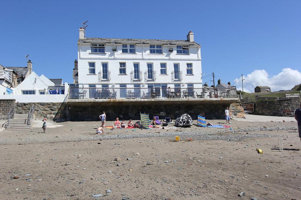 Gwesty Ty Newydd — Hotel in Aberdaron