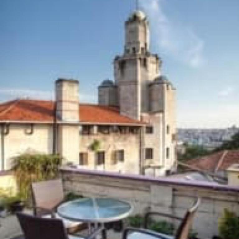 galata west hostel photo