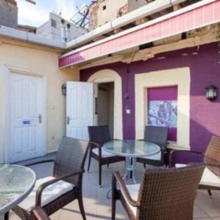 galata west hostel photo