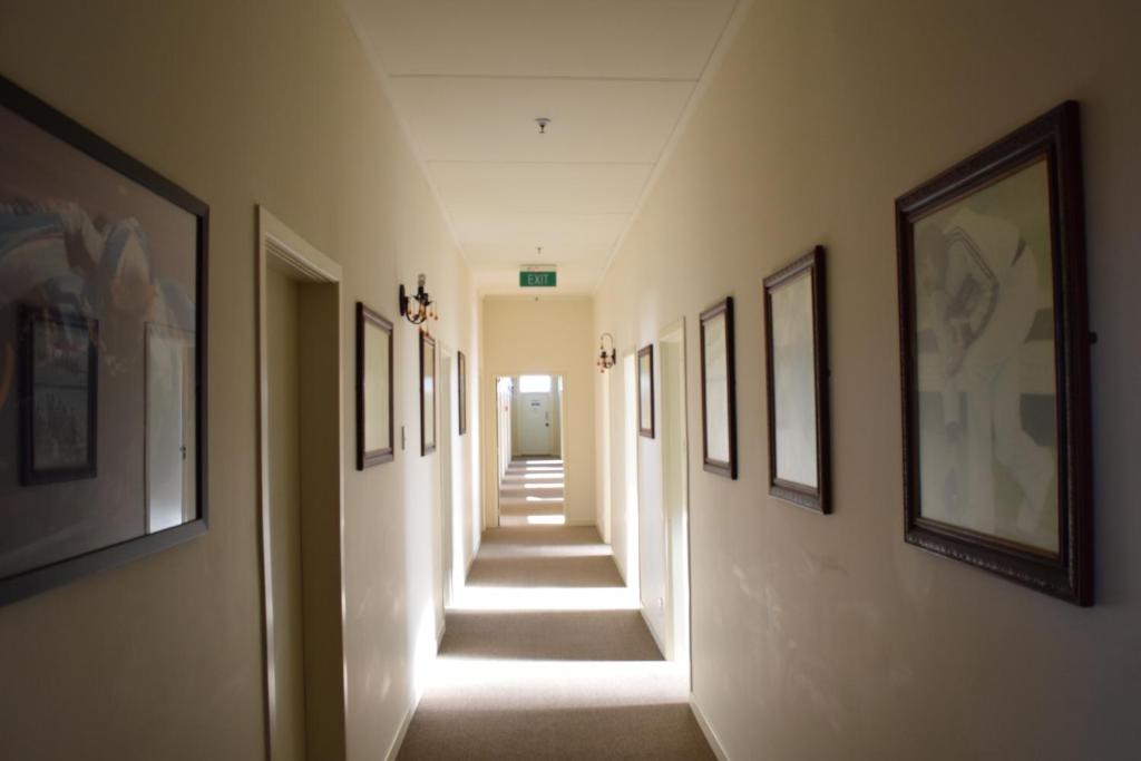 Fernlodge Inglewood photo