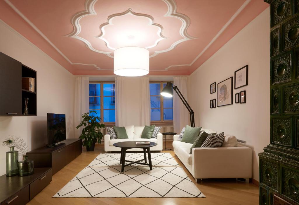 Franciscus Apartments - 1