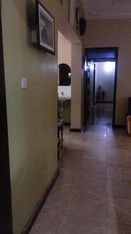 Penthouse Inn photo