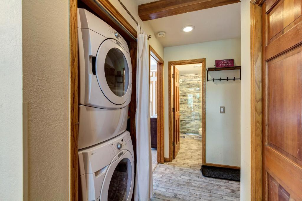 Silver Jacks Condo photo