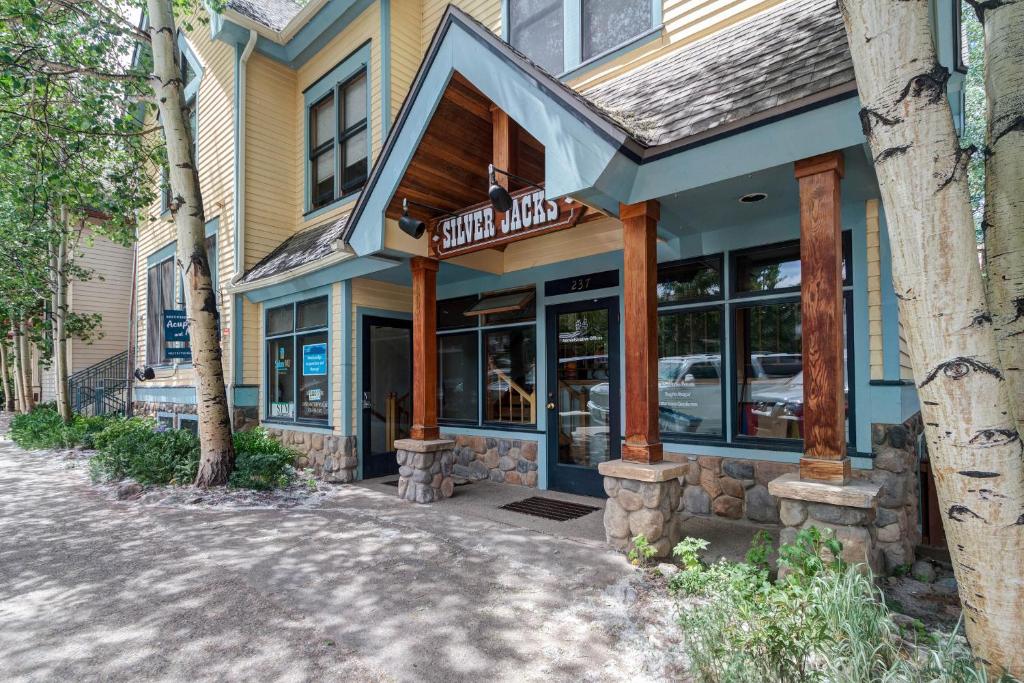 Silver Jacks Condo photo