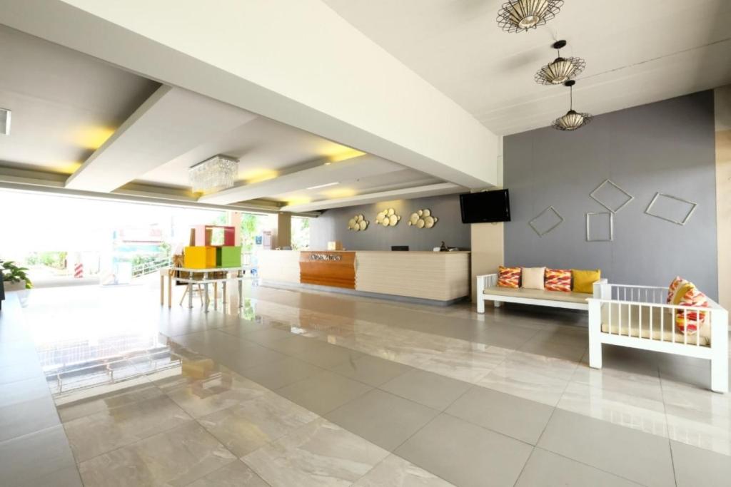 Lobby, Jomtien Plaza Residence in Pattaya