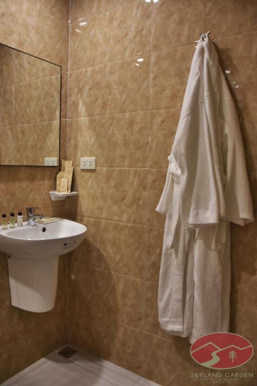 Skyland Garden Hotel and Resort photo
