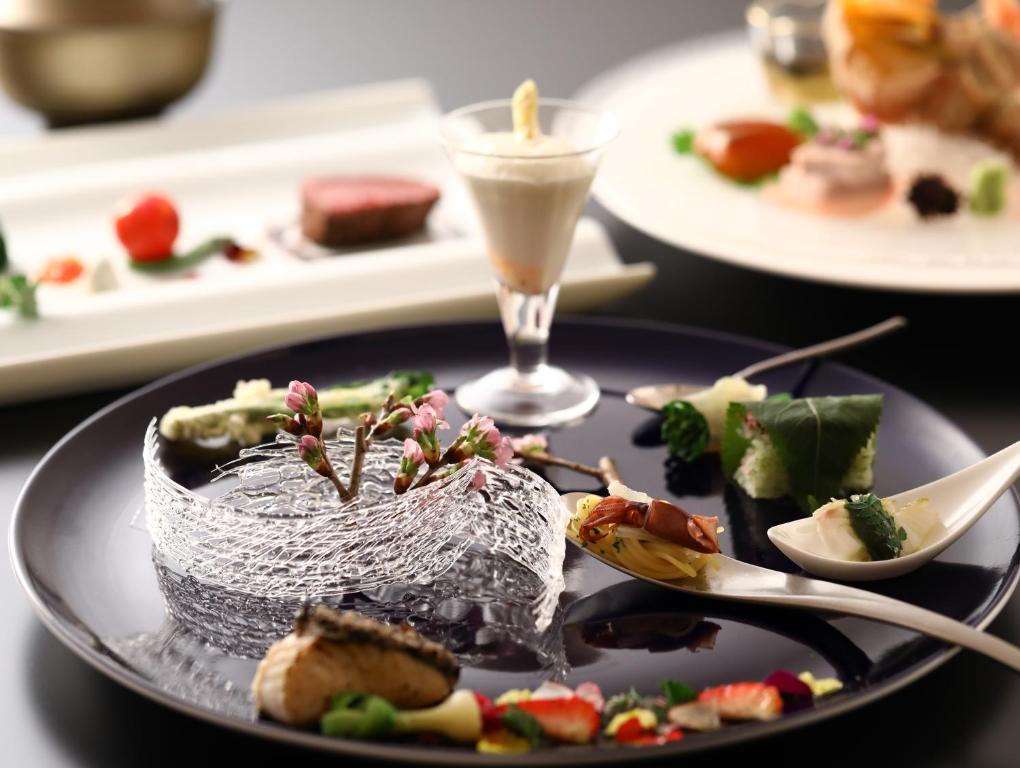 อาหารและเครื่องดื่ม