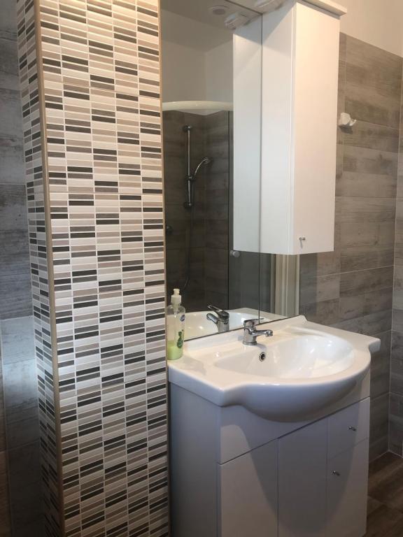 Edes Alom Guesthouse — Hotel in Szeged