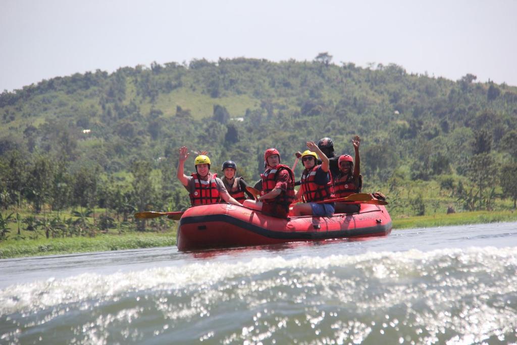 Rafting River Nile House Jinja photo
